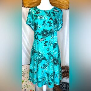 New Directions Comfortable Floral Teal Dress Size Small